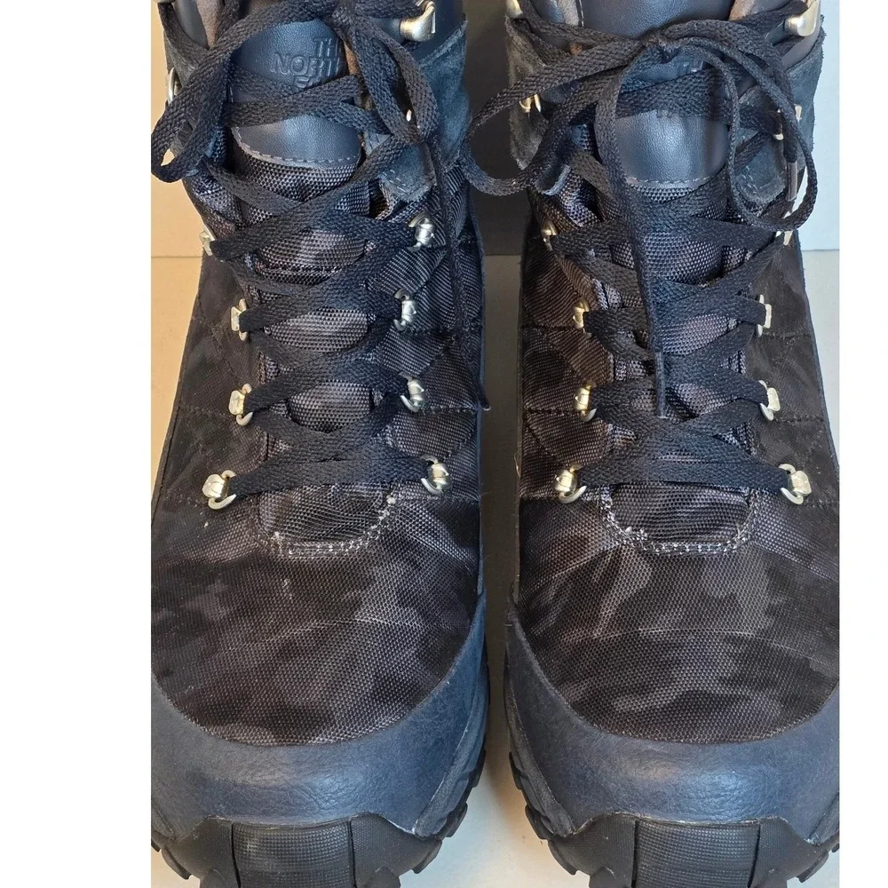 The North Face Chilkat II Mens 10 Waterproof Camo Winter Hiking Boots NF00CU44